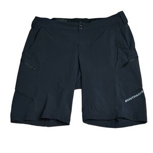 Bontrager Evoke Mountain Bike Nylon‎ shorts with adjustable waist size XL *read*